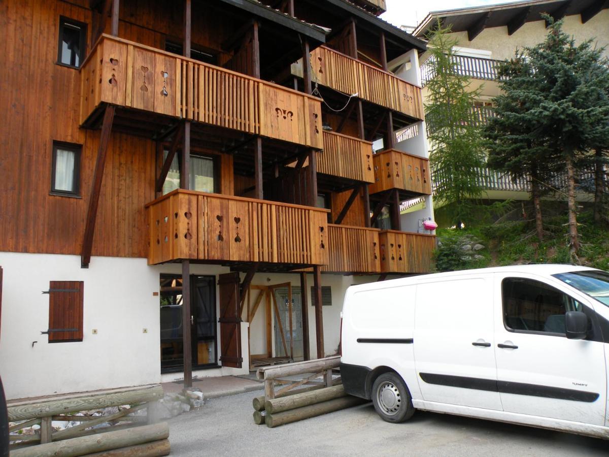 Au Coeur De La Station Apartment Les Deux Alpes Exterior photo