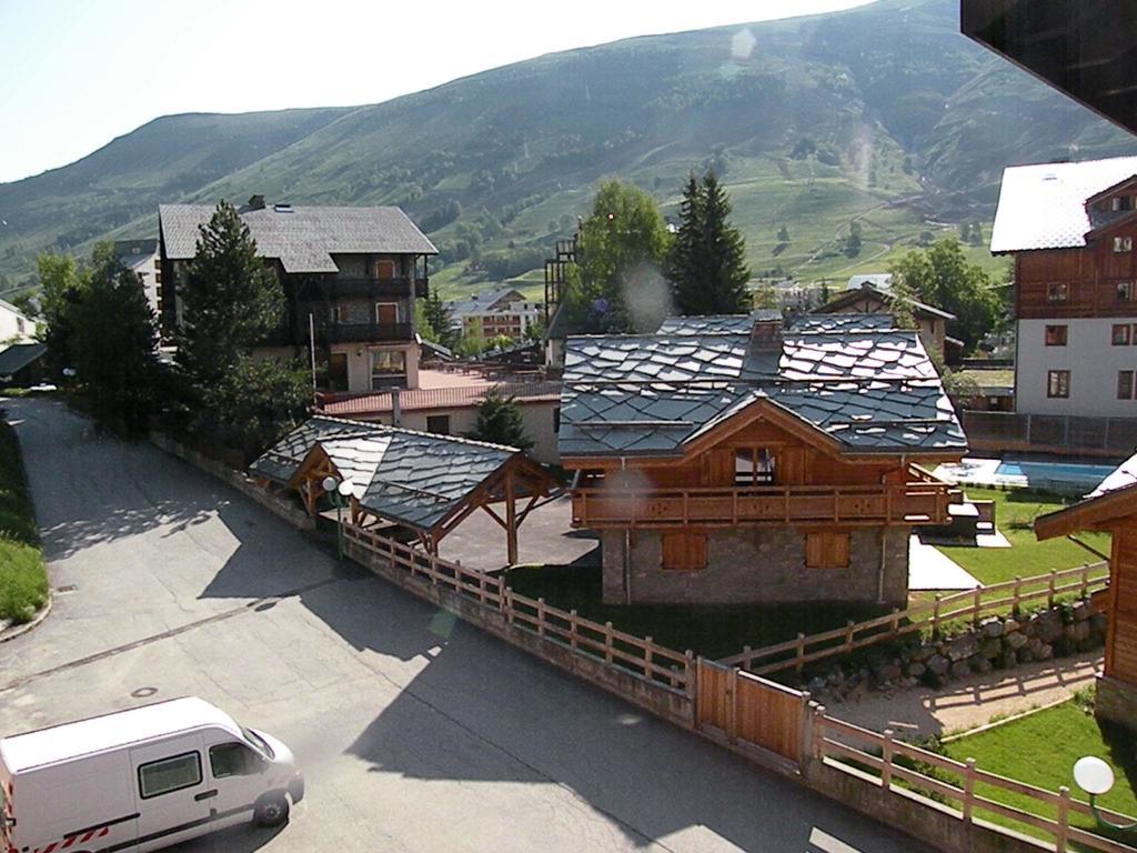 Au Coeur De La Station Apartment Les Deux Alpes Exterior photo