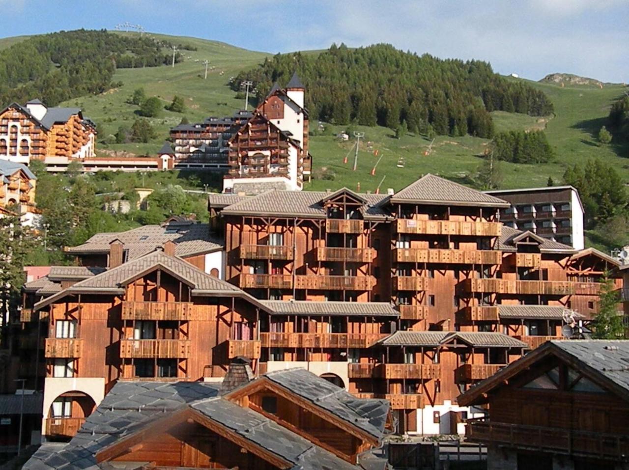 Au Coeur De La Station Apartment Les Deux Alpes Exterior photo